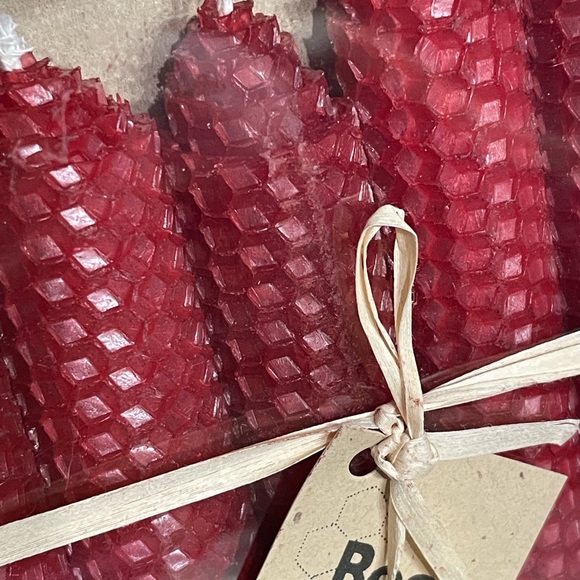 5 7” Bee Light Candles Hand Rolled 100% Bees Wax Taper Candles RED NEW IN BOX! - Picture 2 of 6